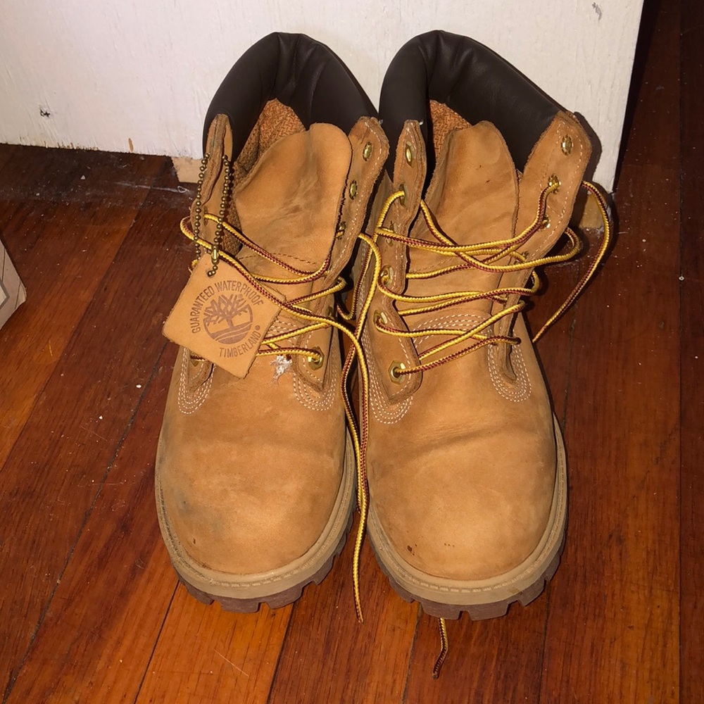 TIMBERLAND BOOTS